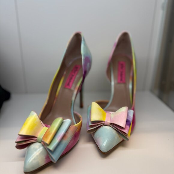 BETSEY JOHNSON PUMPS SZ 6 - Picture 3 of 3